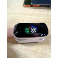 Customized Fingertip Pressure Bp Monitor Pulse Oximeter